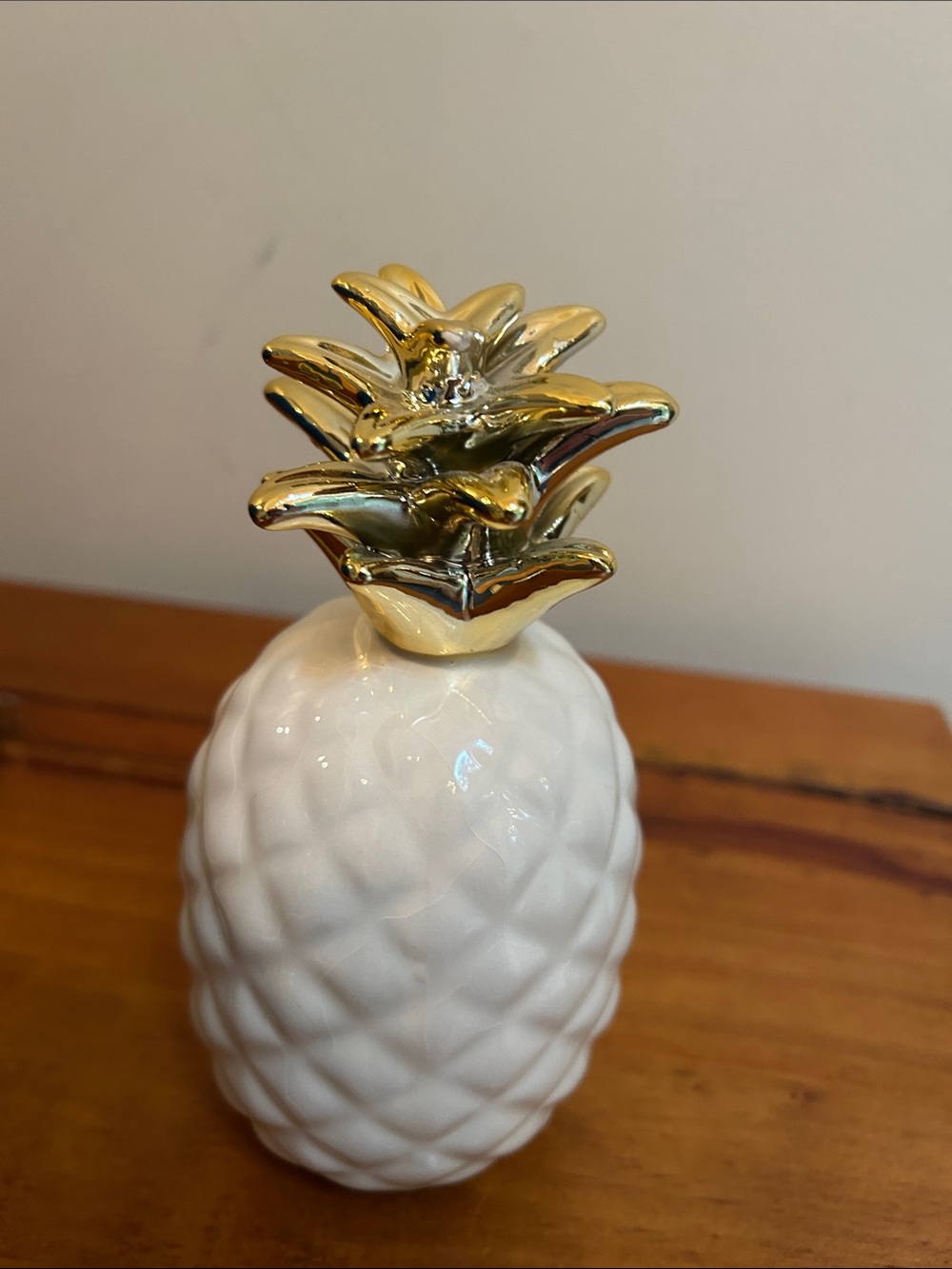 Home Decor |Cream Ceramic Pineapple with Gold Top | age old sign of hospitality - Picture 4 of 5
